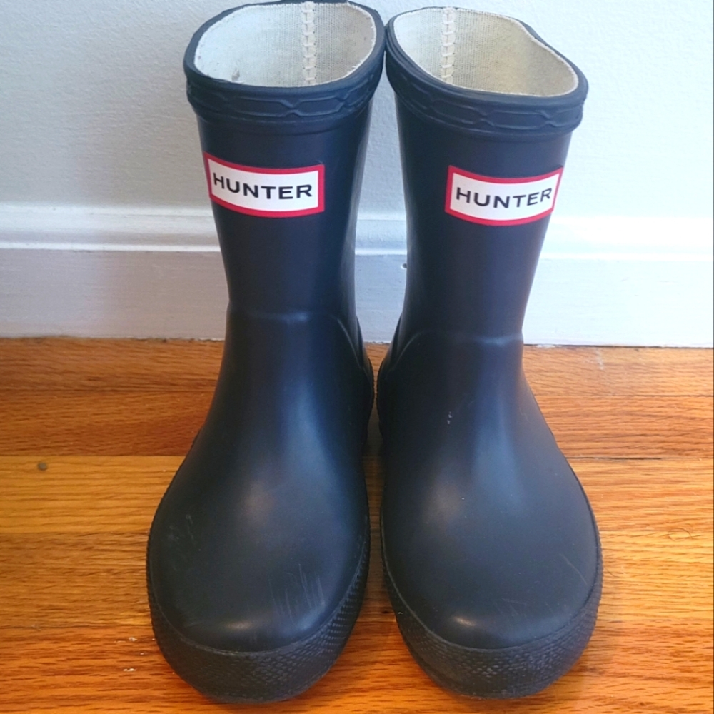 Toddler HUNTER rain boots!